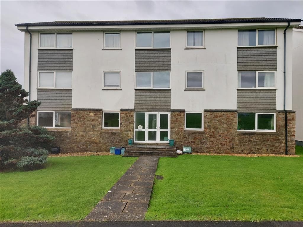 Leasehold Ground Floor Flat