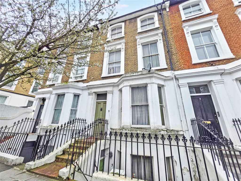 Freehold Four Floor Mid Terrace House