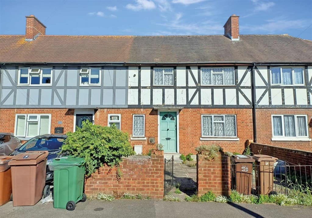 Freehold three-bedroom terrace house