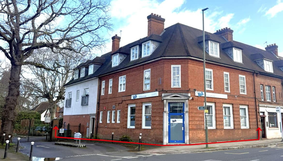 Freehold – 2 Offices & 3 Flats with Prior Approval for additional Flats