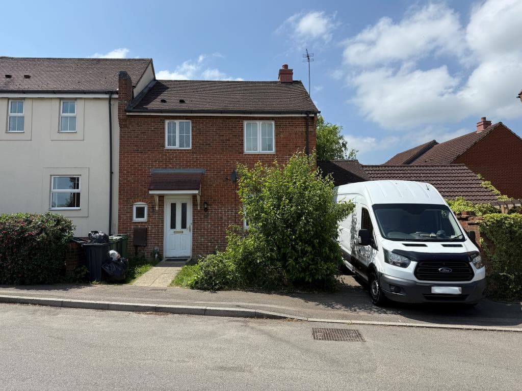 Lot 94 - Semi-Detached House For Investment