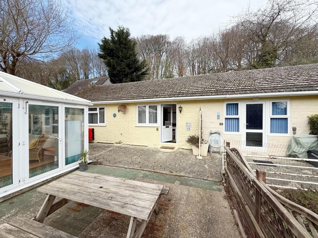 Lot 7 - Two-Bedroom Holiday Chalet For Improvement