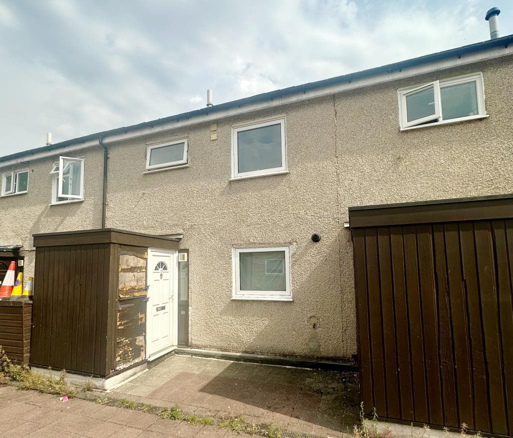Lot 167 Three-Bedroom Maisonette For Refurbishment