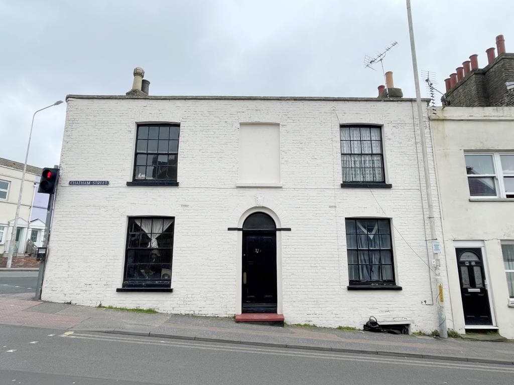 Freehold Building Arranged As Two Flats With Permission For Extension