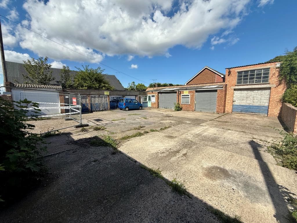 Commercial Site With Lapsed Planning For Residential Development