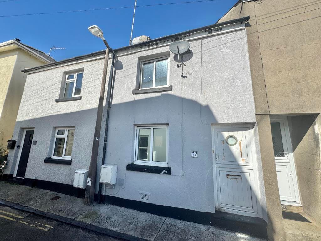 Two-Bedroom Cottage For Improvement