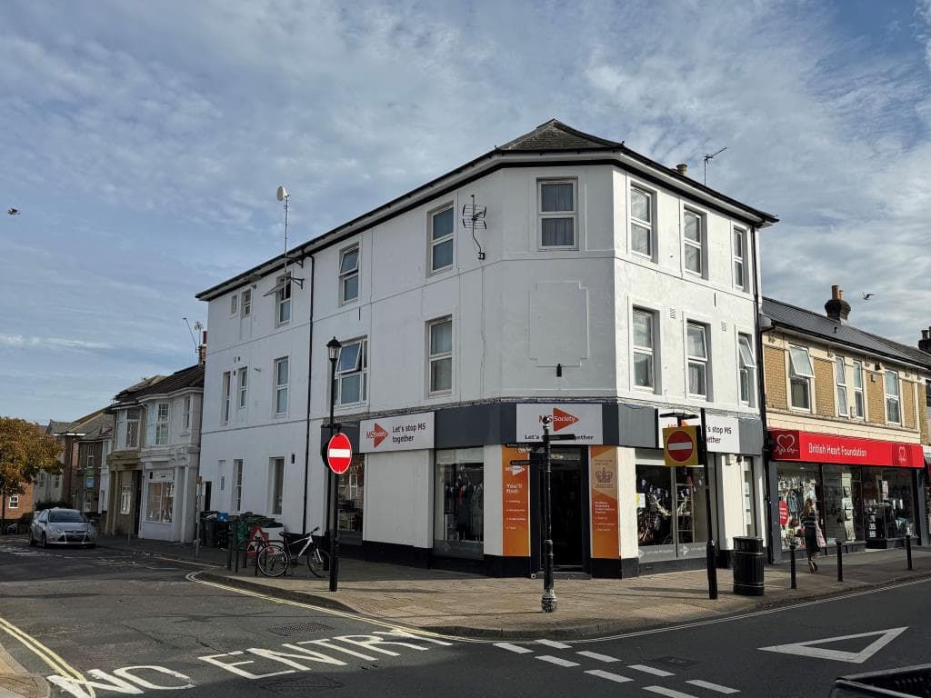 Two Two-Bedroom And Two One-Bedroom Town Centre Flats For Investment