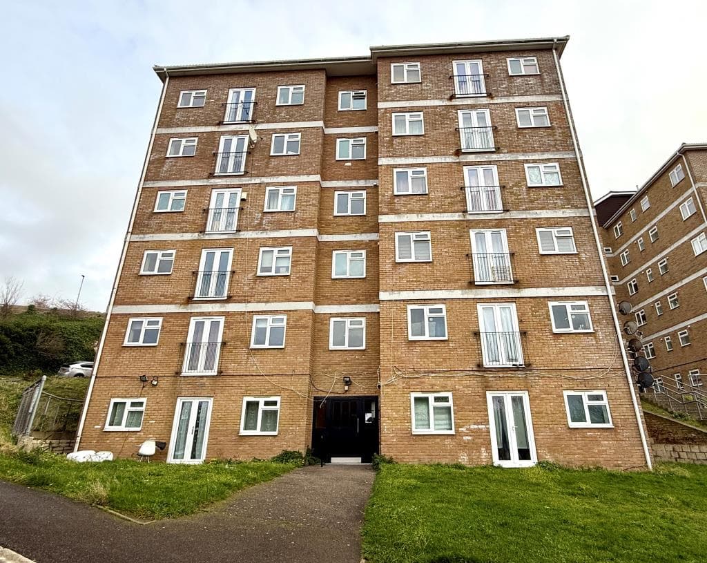 Vacant Two-Bedroom Flat