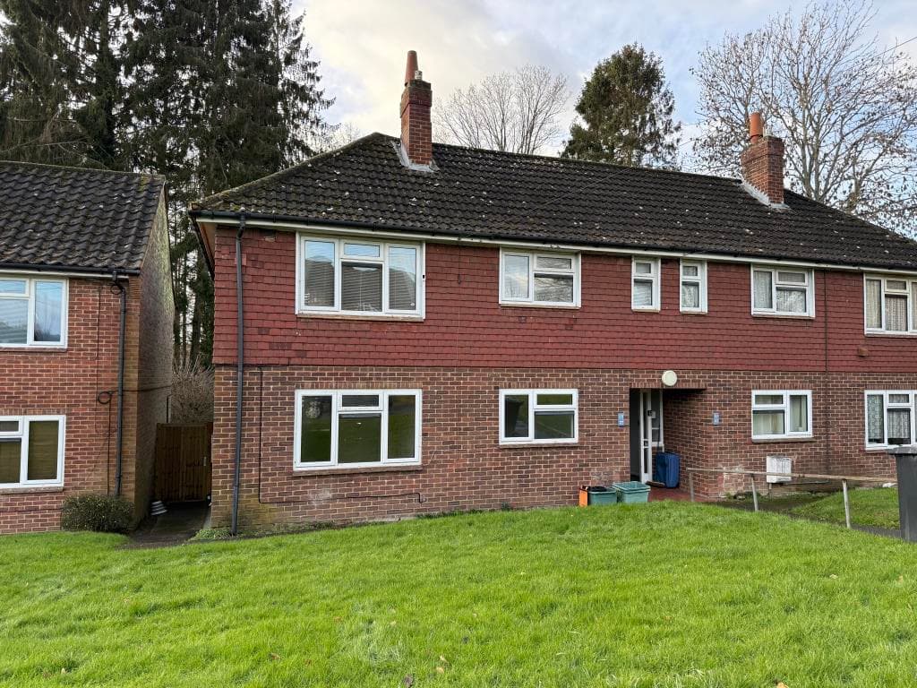 Ground Floor Flat For Improvement