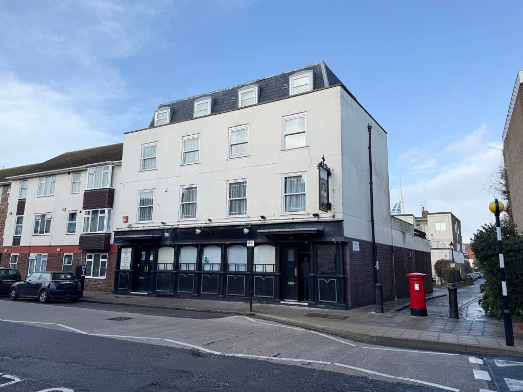 Former Pub And Hotel With Planning Permission For Residential Conversion