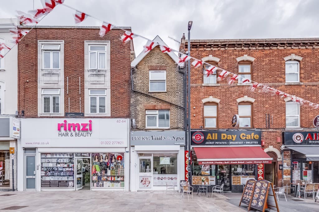 Maisonette In High Street