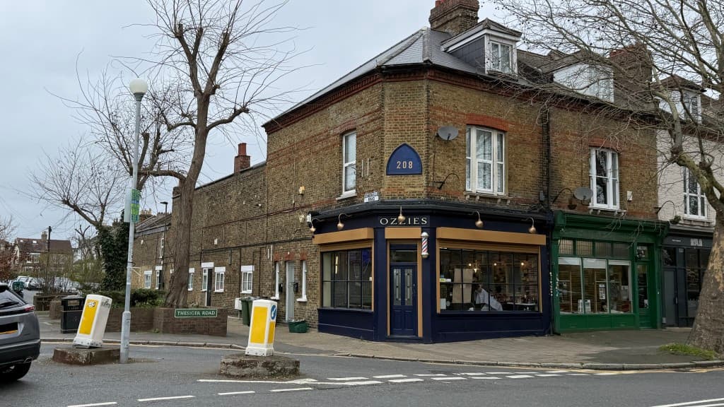 Freehold Mixed Use Investment