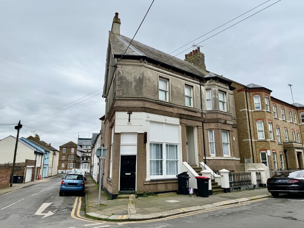 Freehold Block Of Four Flats For Investment