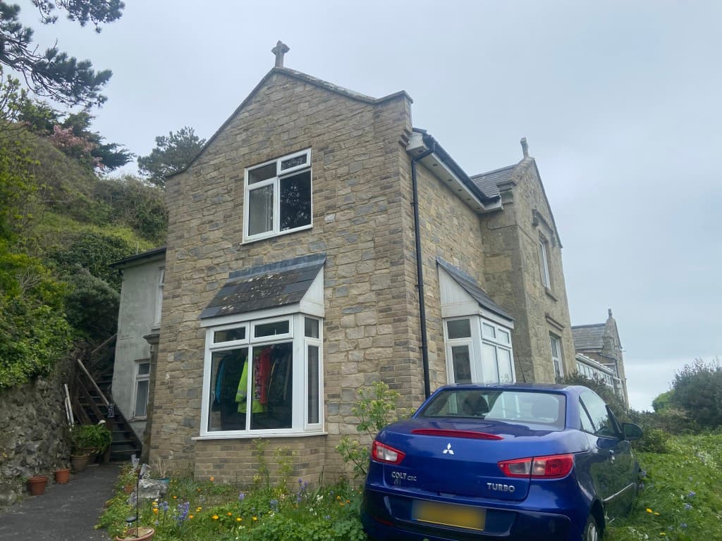 Leasehold Flat For Investment