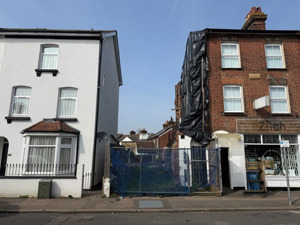 Land With Planning For Two Flats