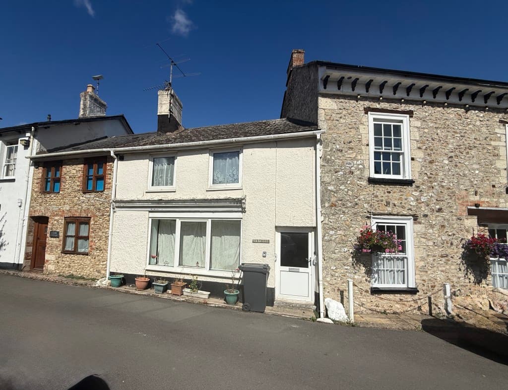 Terraced Property For Complete Refurbishment In Village Location