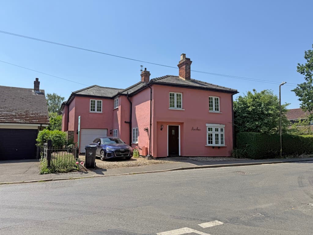 Detached Cottage In Essex Village Location