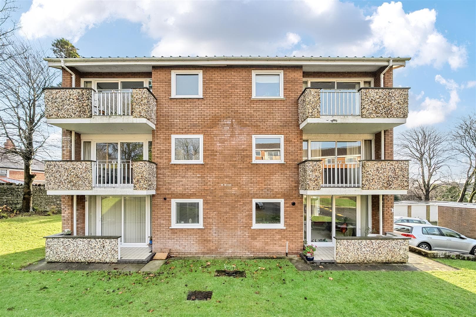 Flat 3, Lansdowne, Groves Avenue Langland