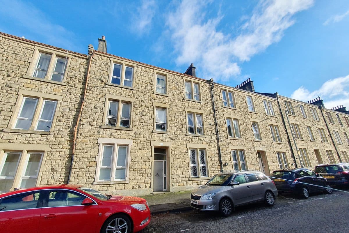 2 Bedroom Flat