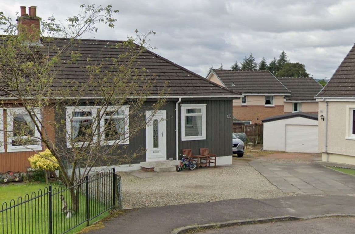 2 Bedroom House