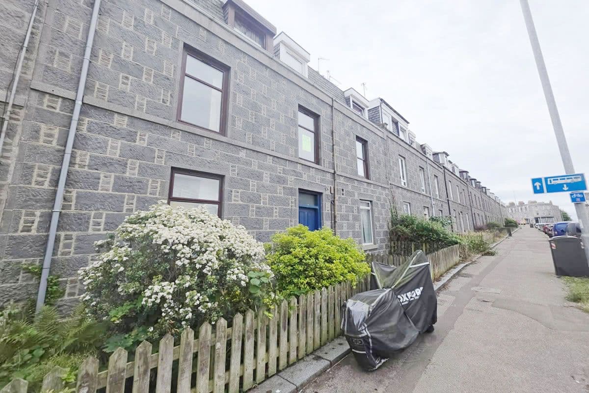 1 Bedroom Flat LOT 3