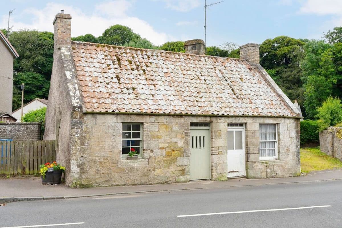 1 Bedroom House