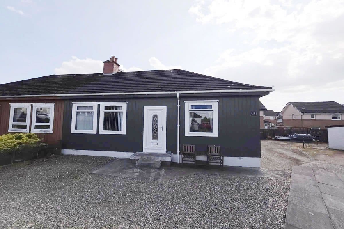 2 Bedroom House