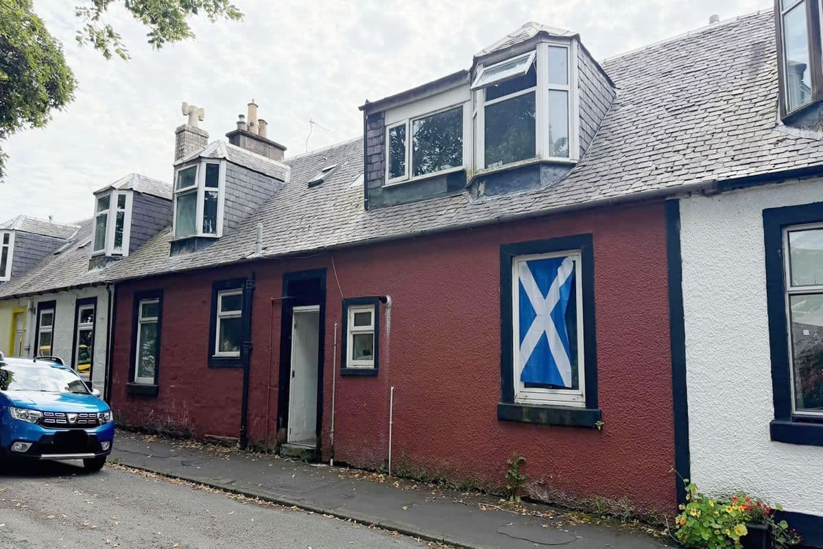 2 Bedroom Flat