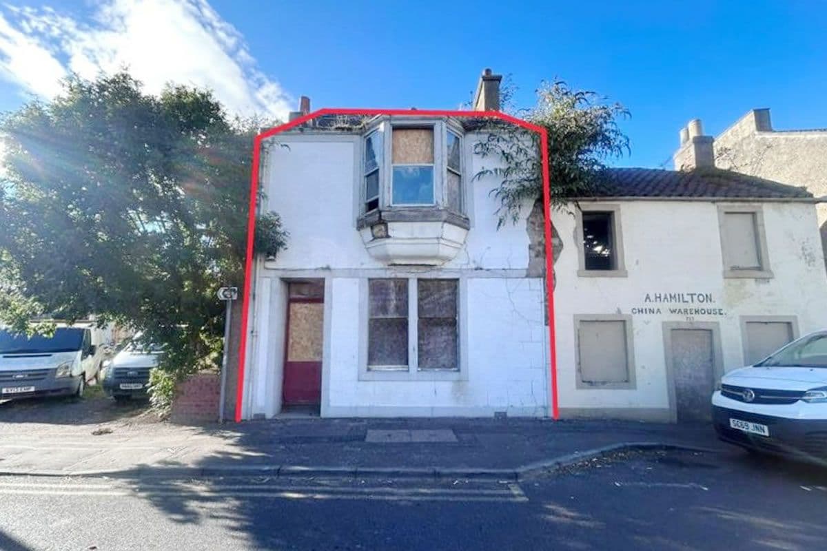 Three-Bedroom Semi-Detached House Requiring Refurbishment