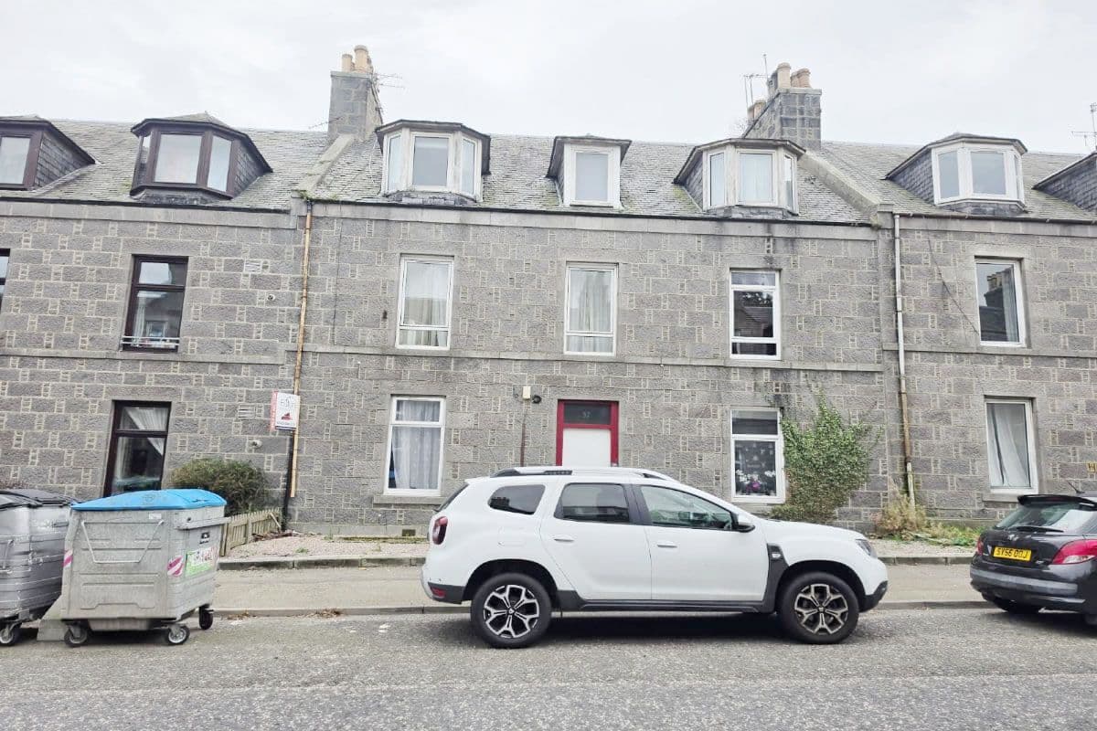 One-Bedroom Freehold Flat