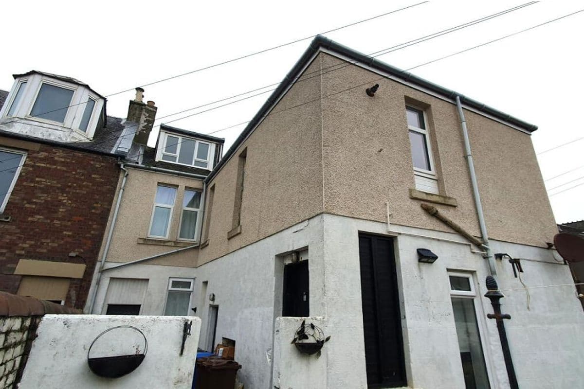 2 Bedroom Flat