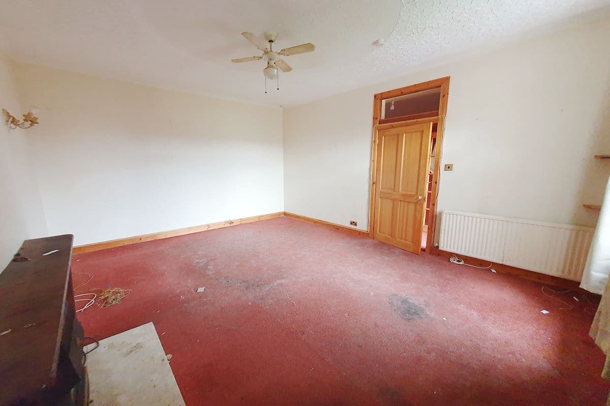 2 Bedroom Flat