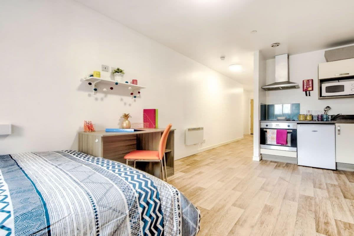 1 Bedroom Flat