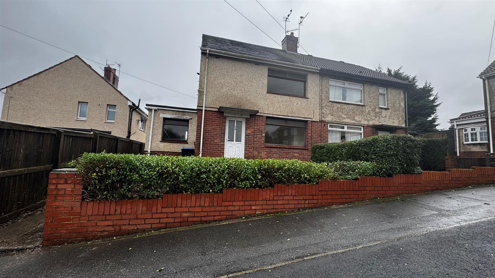 2 Bedroom House - Semi-Detached