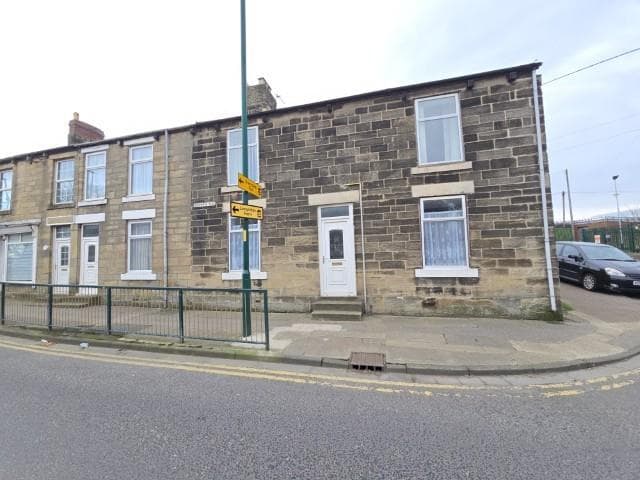 2 Bedroom Block of Flats