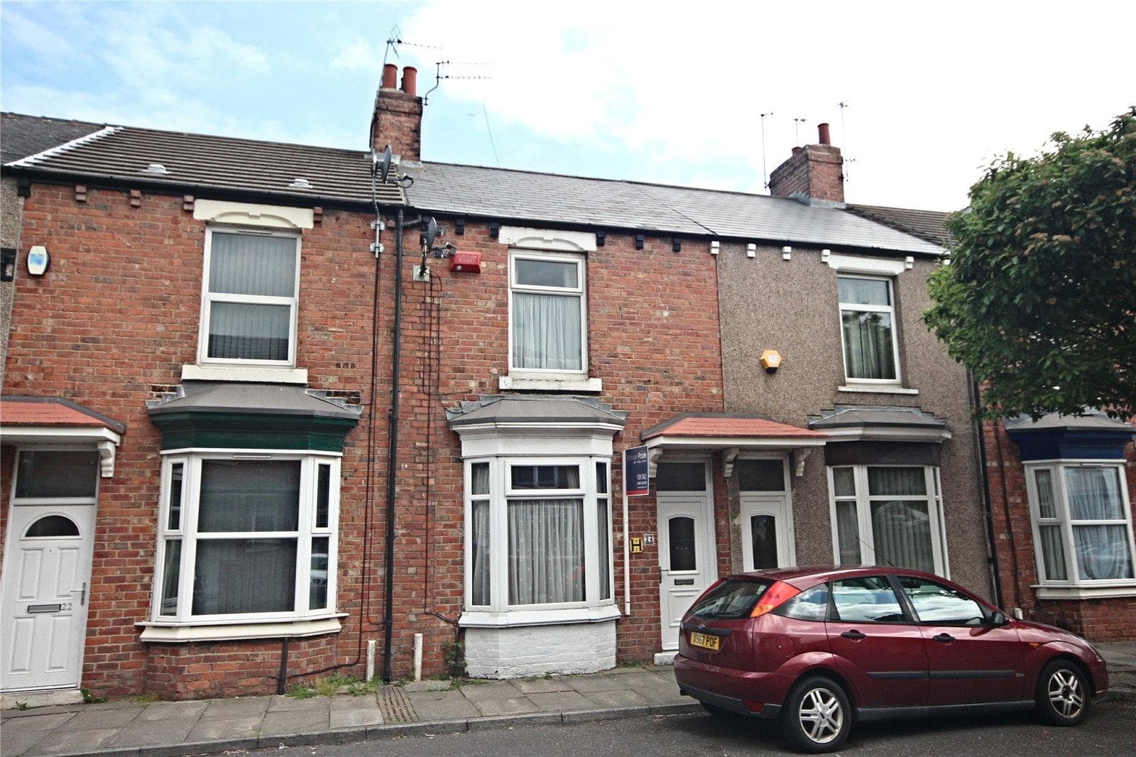 2 Bedroom House - Mid Terrace