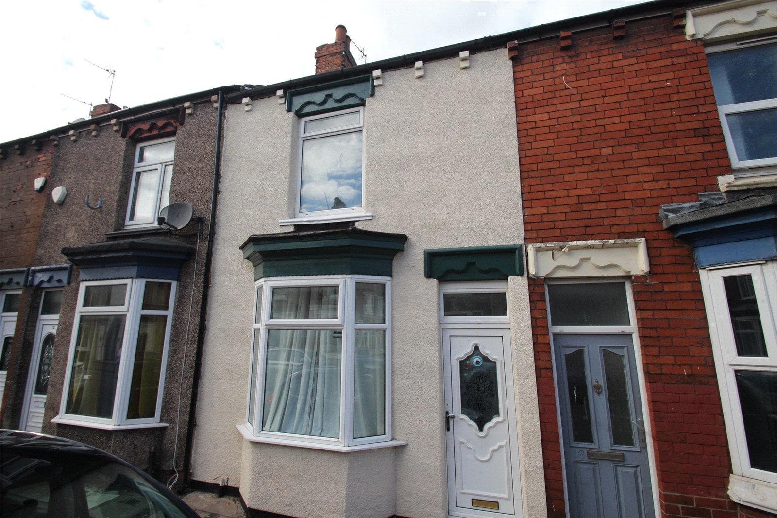 2 Bedroom House - Mid Terrace