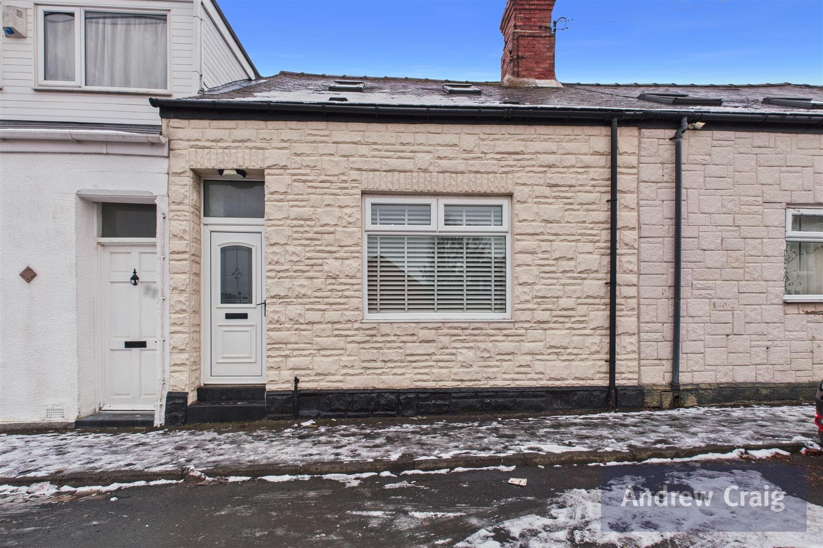 1 Bedroom House - Mid Terrace