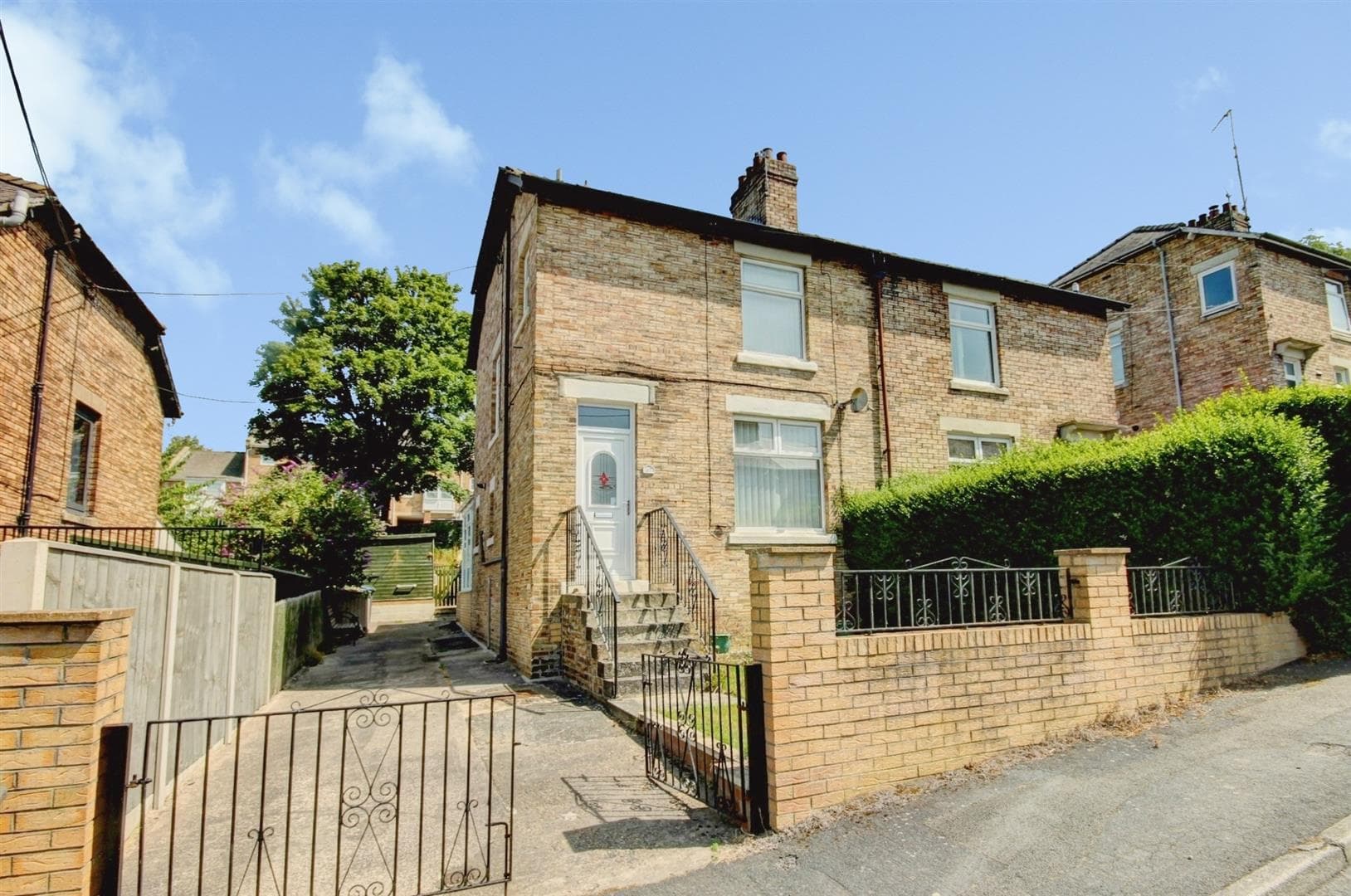 3 Bedroom House - Semi-Detached