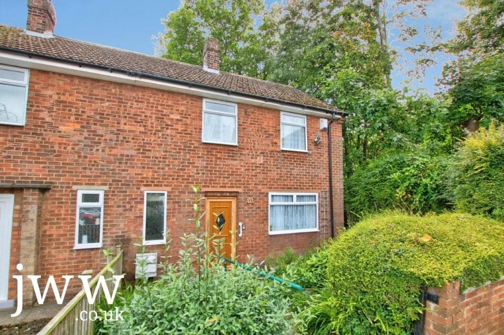 2 Bedroom House - End Terrace