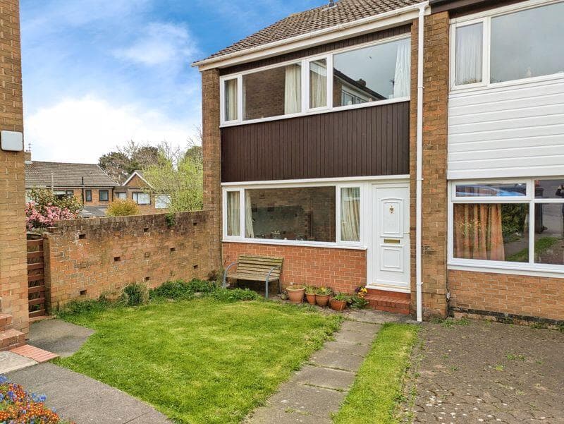 3 Bedroom House - End Terrace