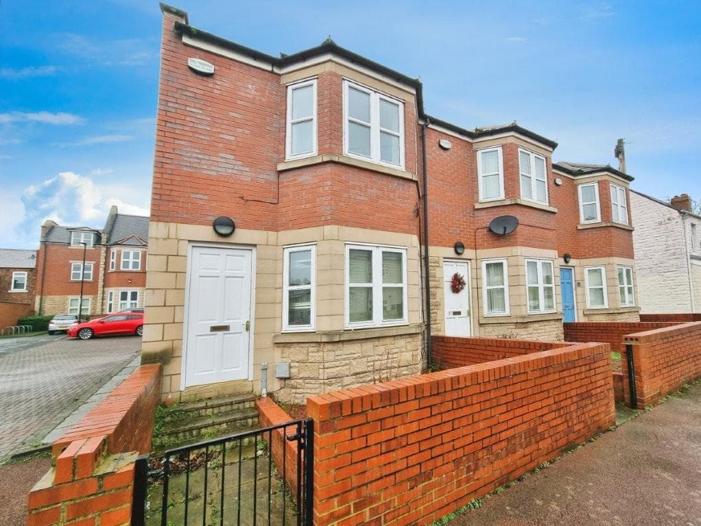 2 Bedroom House - End Terrace