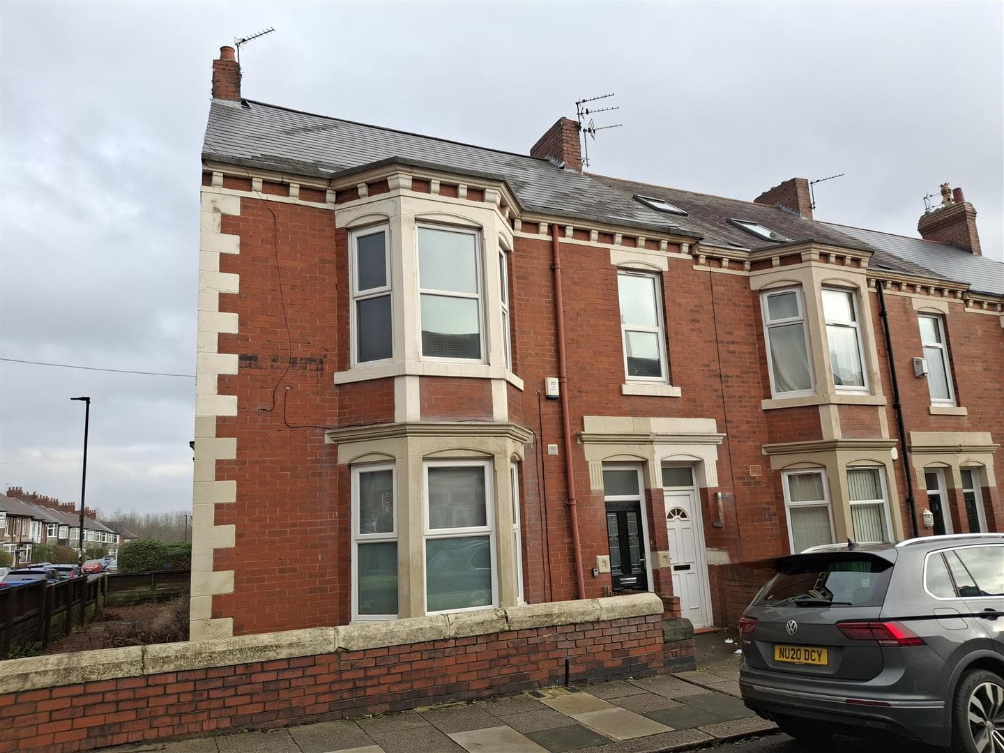 2 Bedroom Flat - Purpose Built