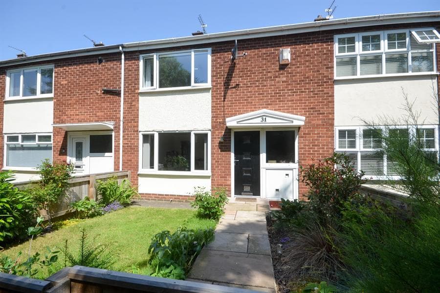 2 Bedroom House - Mid Terrace