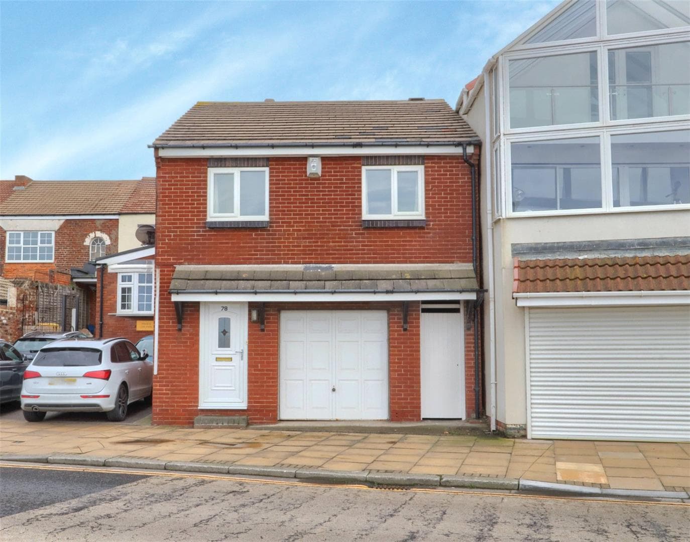 Detached House with Stunning Seafront Views