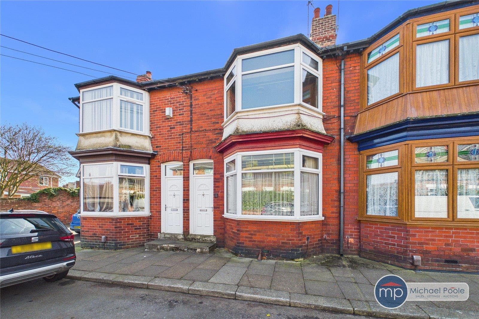 2 Bedroom House - Mid Terrace
