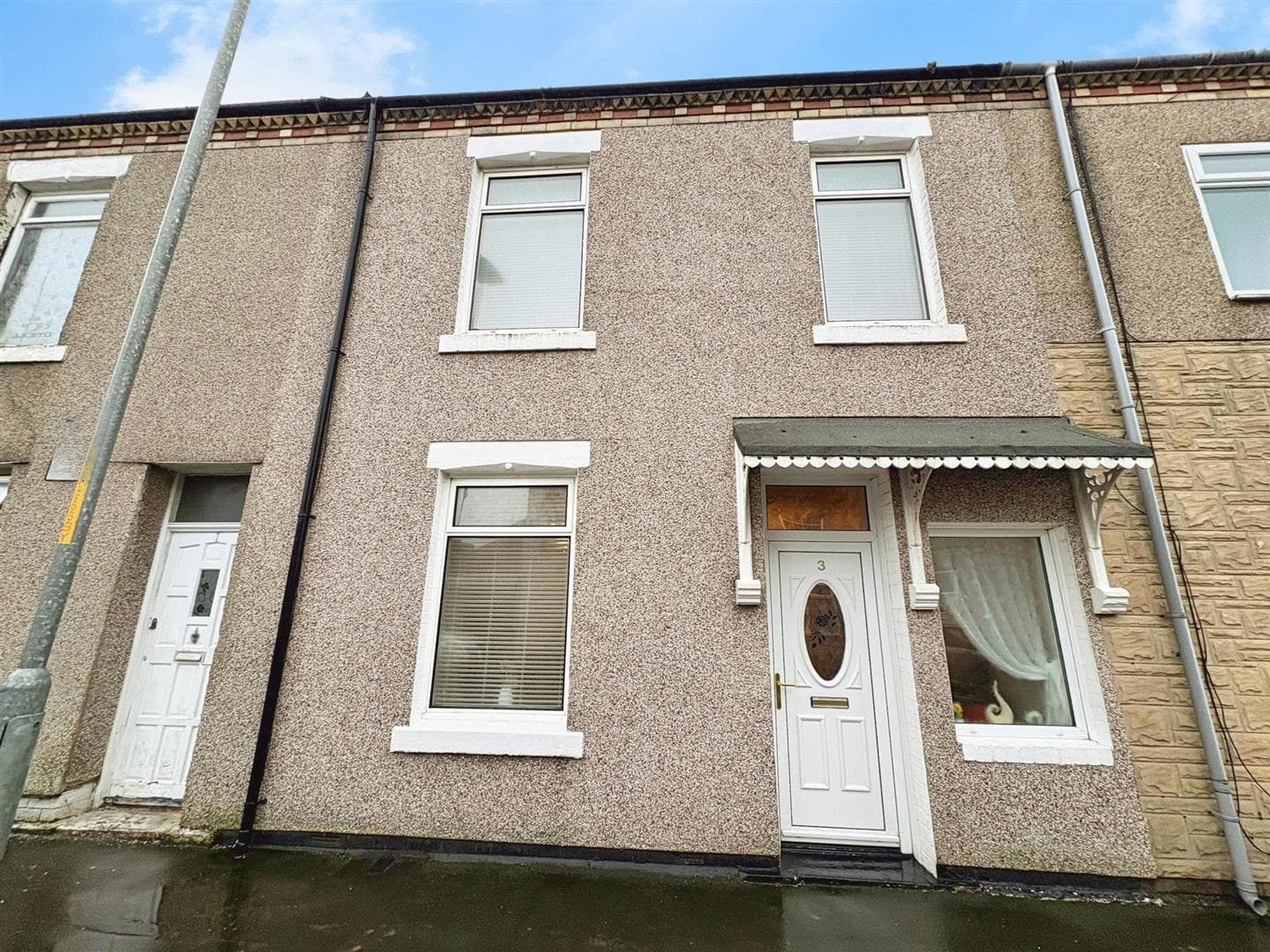 3 Bedroom House - Terraced