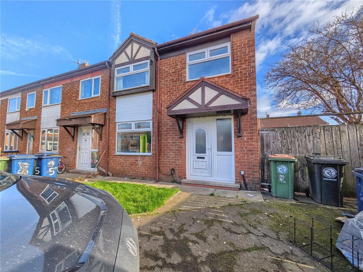 3 Bedroom House - Terraced