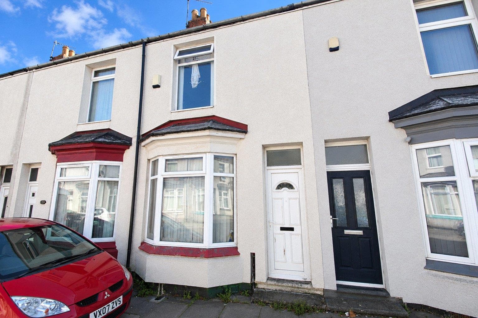 2 Bedroom House - Mid Terrace