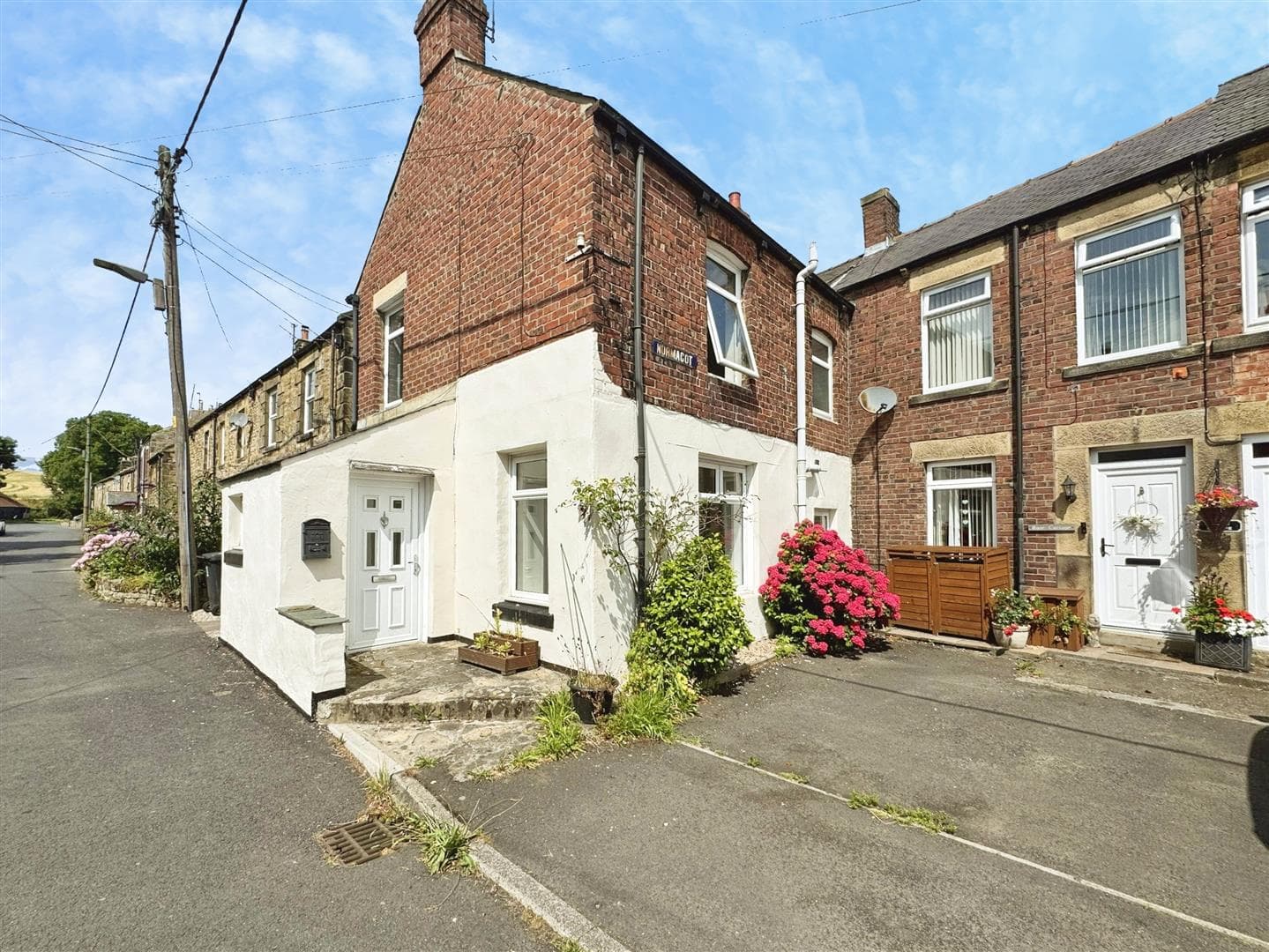 2 Bedroom House - End Terrace